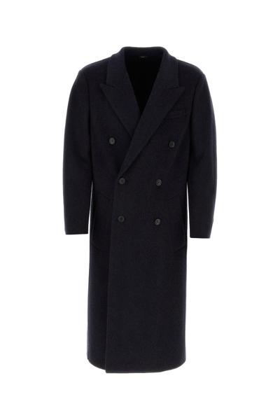 Fendi Double Breasted Long Sleeved Coat In Black