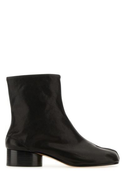 Maison Margiela Tabi Vintage Ankle Boots In Black