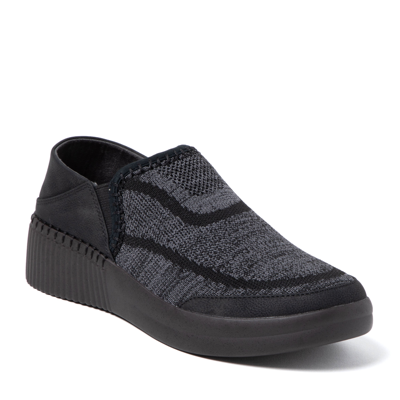 Dearfoams Lee Twin Gore Knit Slip-on Sneaker In Black