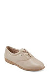 Easy Spirit Motion Round Toe Casual Oxfords Flats In Light Natural