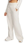 Nike Women's  Sportswear Phoenix Plush High-waisted Wide-leg Cozy Fleece Pants In Brown
