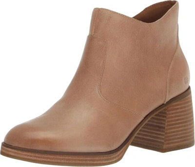 Pre-owned Lucky Brand Women's Quinlee Ankle Bootie Boot In Dusty Sand