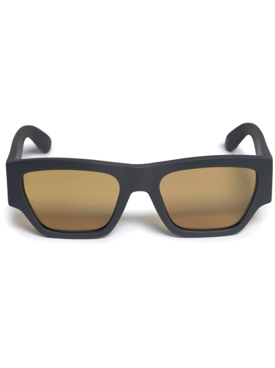 Alexander Mcqueen Mc Queen Angled Rectangular Sunglasses In Grey