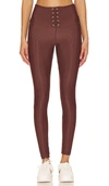 Strut This X Chantelle Paige-mulligan The Liam Ankle Legging In Chocolate Rib