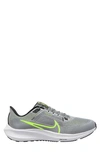 NIKE AIR ZOOM PEGASUS 40 RUNNING SHOE