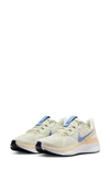 Nike Air Zoom Structure 25 Road Running Shoe In Sea Glass/ Polar/ White/ Peach