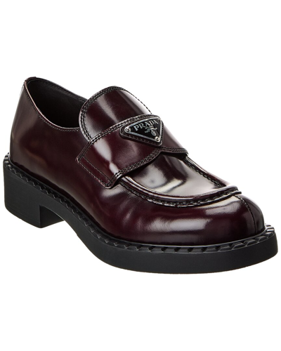 Prada Loafer Mit Logo-schild In Brown