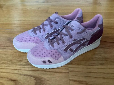 Pre-owned Asics Gel-lyte Iii '07 Kith By Invitation Only Blush Men's Size 12 In Hand In Pink