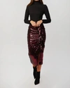 IN THE MOOD FOR LOVE DEMI DRESS IN BLACK/BURGUNDY