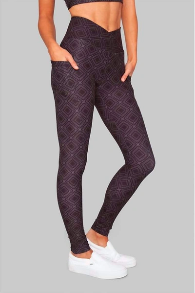 Wolven Summit Crossover Pocket Legging In Purple In Red