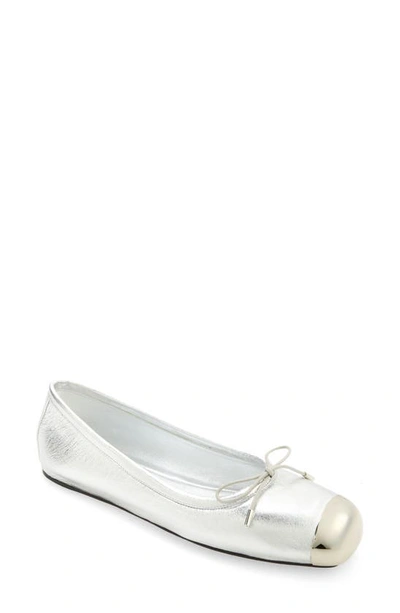 Alexander Mcqueen Punk Metallic Cap-toe Ballerina Flats In Silver