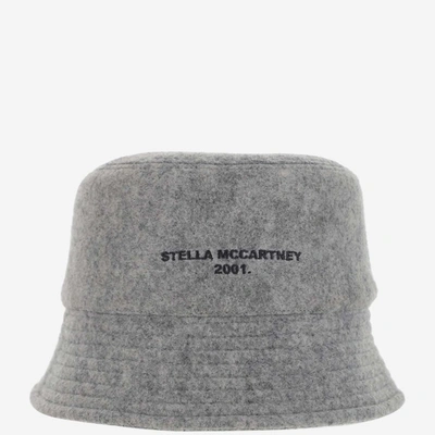 Stella Mccartney Solid Color Bucket Hat With Embroidered Logo In Grey