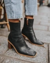 ALOHAS WEST BLACK VINTAGE BOOTS