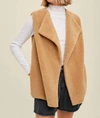 WISHLIST MILK TEA SHERPA VEST IN CAMEL
