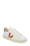 Veja V-10 Low Top Sneakers In White