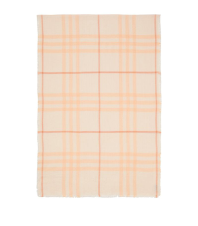 Burberry Reversible Check Scarf In Pink