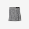 Burberry Warped Houndstooth Kilt In Monochrome