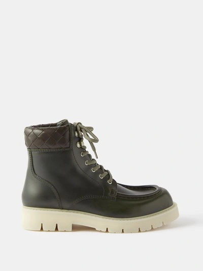 Bottega Veneta Haddock Leather Ankle Boots In Green