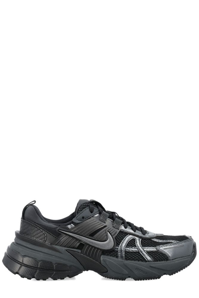 Nike V2k Run Lace In Black Dk Smoke Grey