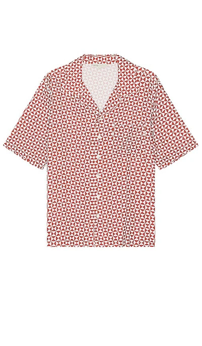 Onia Vacation Triangle Geo Shirt In Burnt Red
