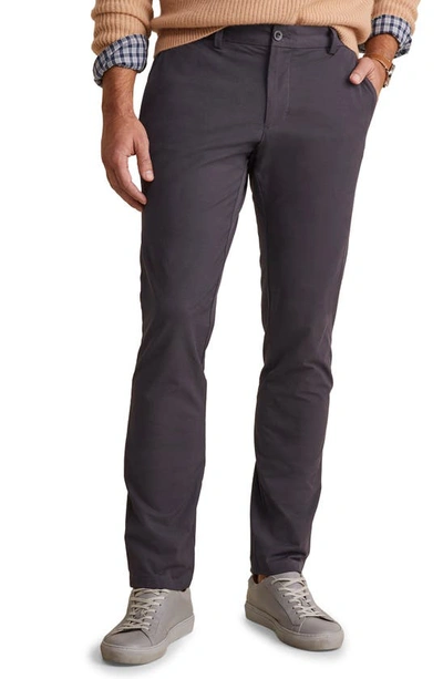 Vineyard Vines On-the-go Slim Fit Performance Pants In Dark Night