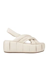 Themoirè 85mm Lyra Faux Leather Wedges In White