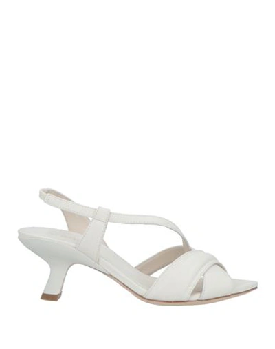 Vic Matie Vic Matiē Woman Sandals Ivory Size 8 Leather In White