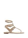 Valentino Rockstud Flip-flop Sandals In Poudre