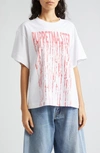 Puppets And Puppets Puppetmaster Cotton Graphic T-shirt In White/ Red
