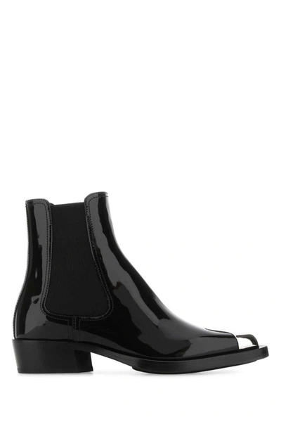 Alexander Mcqueen Punk Pull-on Patent-leather Chelsea Boots In Black