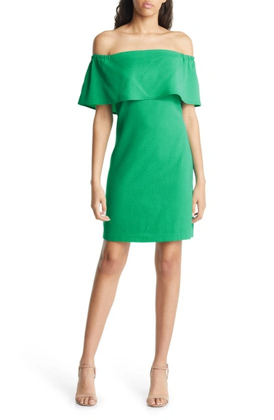 Charles Henry Off The Shoulder Dress In Kelly Green
