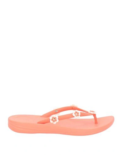 Fitflop Woman Thong Sandal Coral Size 9 Rubber In Red