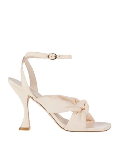 Stuart Weitzman Woman Sandals Ivory Size 10.5 Soft Leather In White