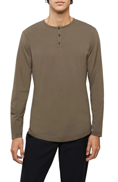 Cuts Ao Curved Hem Long Sleeve Henley In Shadow