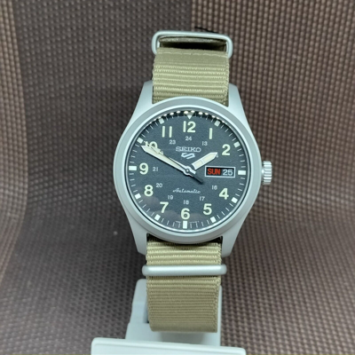 Pre-owned Seiko 5 Sports Srpg35k1 Field Sports Style Nylon Military Style Men Sport Watch