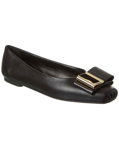 Ferragamo Lina Leather Flat In Black