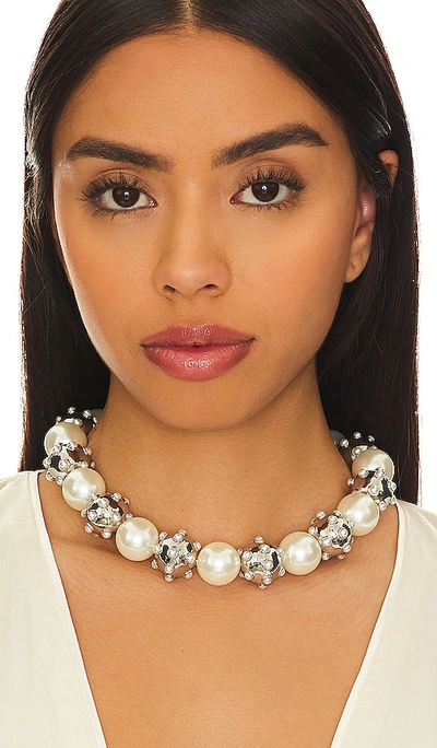 Marc Jacobs Pearl Dot Statement Necklace In White & Silver
