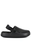 Nike Calm Mule Sneakers In Black