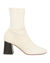 Neous Woman Ankle Boots Ivory Size 11 Soft Leather In White