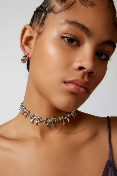 Urban Outfitters Selma Bow Necklace In Silver, Women's At
