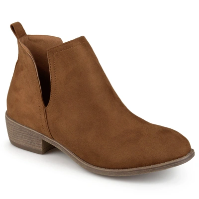 Journee Collection Collection Women's Wide Width Rimi Bootie In Brown