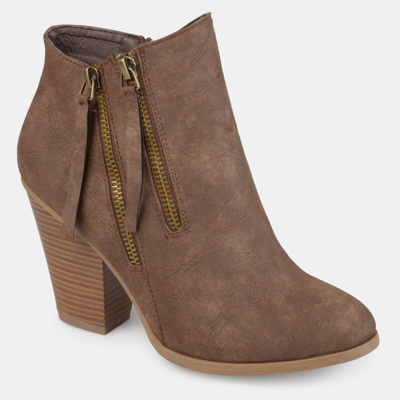 Journee Collection Collection Women's Wide Width Vally Bootie In Brown