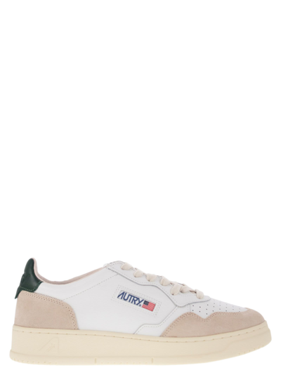 Autry Medalist Low - Leather And Suede Sneakers In White