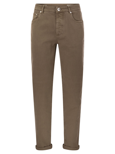 Brunello Cucinelli Five-pocket Traditional Fit Trousers In Light Comfort-dyed Denim In Brown