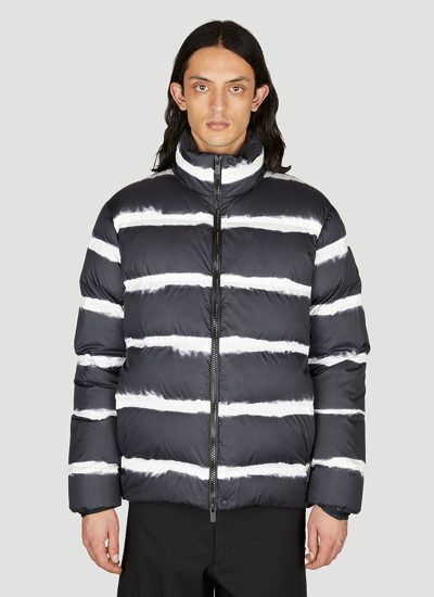 Moncler Sil Short Down Jacket In Black