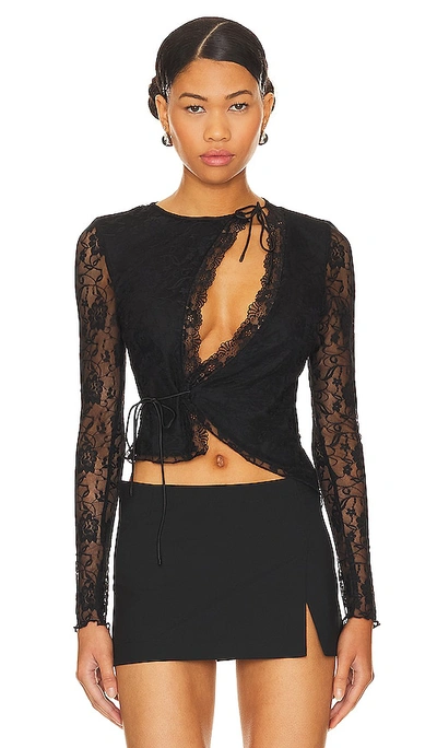 Superdown Anahi Wrap Lace Top In Black