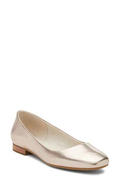 Toms Briella Ballet Flat In Light Gold Metallic Leather