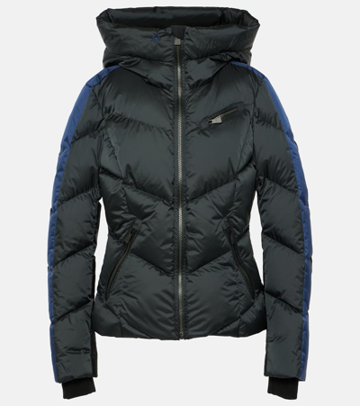 Perfect Moment Gold Star Down Ski Jacket In Black