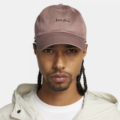 Nike Unisex Club Unstructured Jdi Cap In Purple