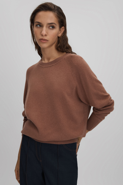 Reiss Andi Crewneck Sweater In Dusty Pink
